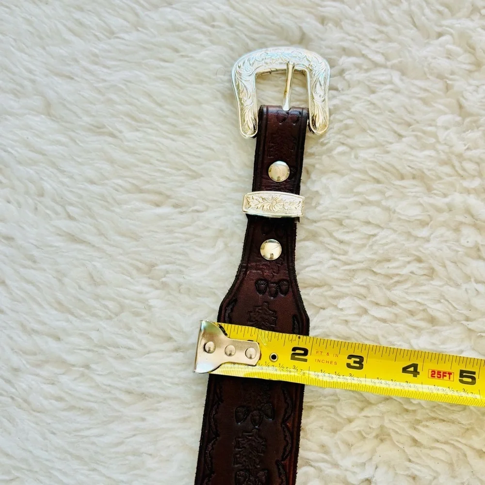 Vintage Brown Embossed Leather Belt size 36-38